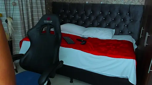 Snapshot of stella_xue chatting on 01-30-25, 05:19 stella xue online show from 01-30-25, 05:19