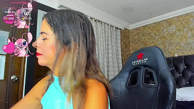 Snapshot of stella_xue chatting on 02-06-25, 07:51 stella xue online show from 02-06-25, 07:51