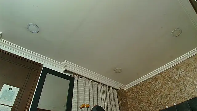 Snapshot of stella_xue chatting on 09-24-25, 08:01 stella xue online show from 09-24-25, 08:01