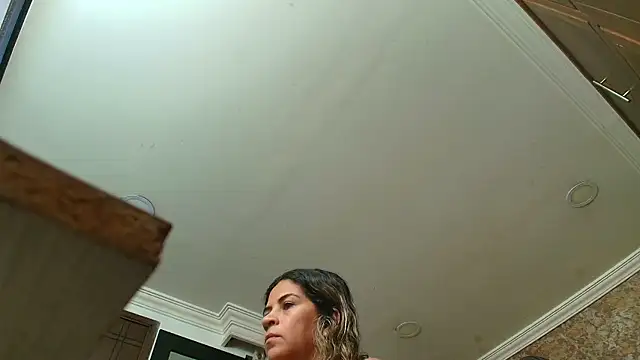 Snapshot of stella_xue chatting on 09-26-25, 08:35 stella xue online show from 09-26-25, 08:35