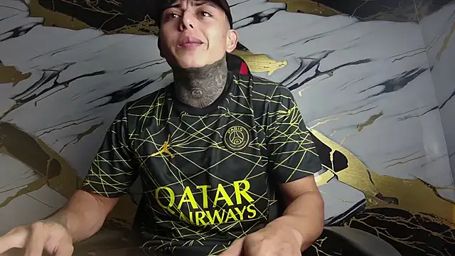 Kevin22 222 online show from 01-27-25, 03:47