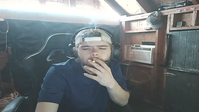 Snapshot of OnlyBlazexx chatting on 03-24-26, 04:28 OnlyBlazexx online show from 03-24-26, 04:28