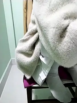 Luxcute286 online show from 02-18-25, 02:06