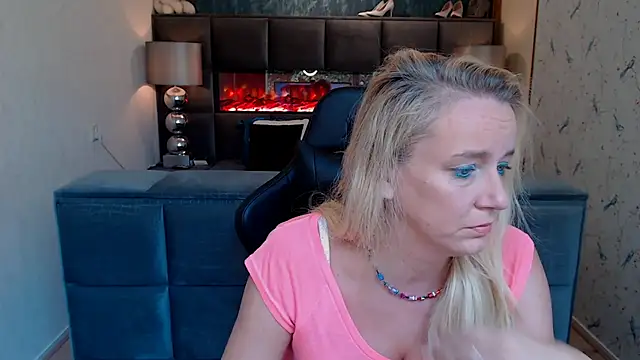 Wendysexyx online show from 09-30-25, 08:08