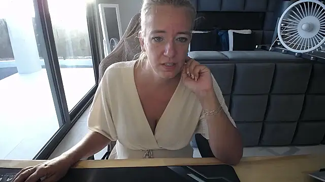 Wendysexyx online show from 03-06-26, 11:17