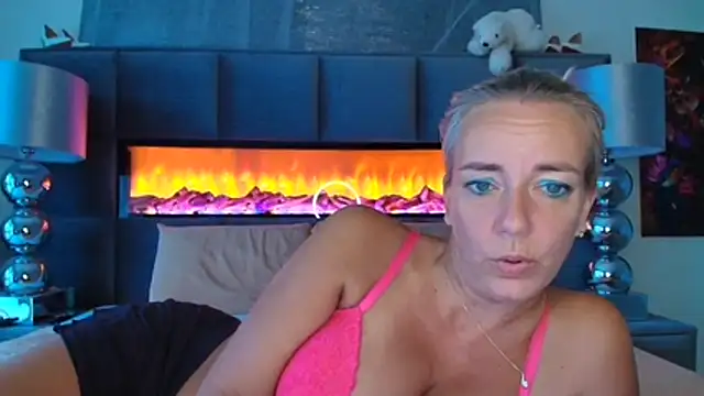 Wendysexyx online show from 06-12-26, 10:47