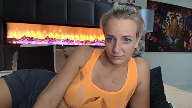 Wendysexyx online show from 06-15-26, 12:35