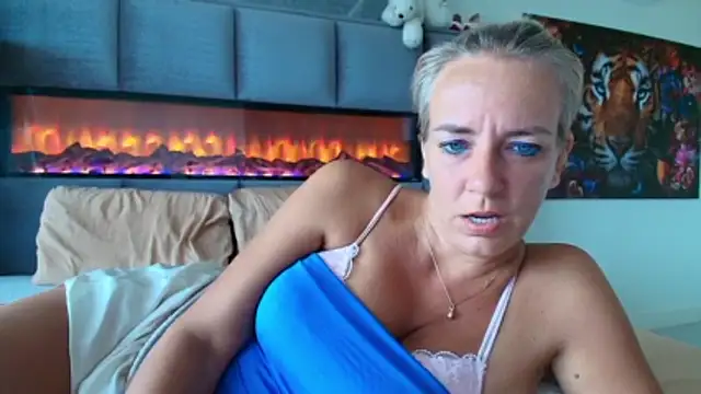 Wendysexyx online show from 06-15-26, 12:51
