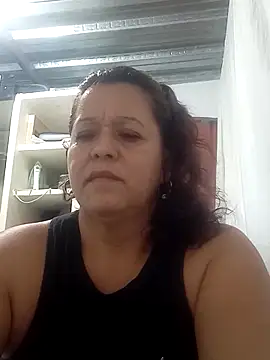 Snapshot of Fulopp15 chatting on 01-12-25, 01:37 Fulopp15 online show from 01-12-25, 01:37