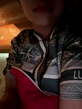 Snapshot of Samsam_567 chatting on 09-17-25, 05:31 Samsam 567 online show from 09-17-25, 05:31