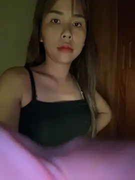 Snapshot of Samsam_567 chatting on 09-21-25, 04:52 Samsam 567 online show from 09-21-25, 04:52