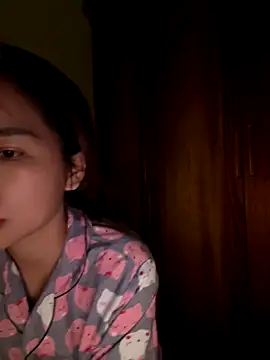 Snapshot of Samsam_567 chatting on 11-18-25, 04:00 Samsam 567 online show from 11-18-25, 04:00