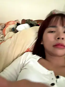 Snapshot of Samsam_567 chatting on 11-25-25, 06:24 Samsam 567 online show from 11-25-25, 06:24