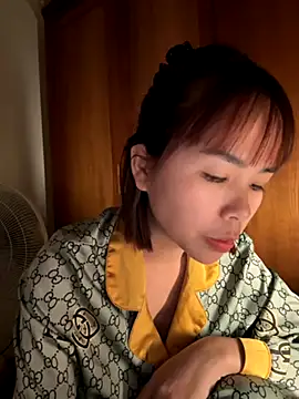 Snapshot of Samsam_567 chatting on 12-04-25, 05:39 Samsam 567 online show from 12-04-25, 05:39