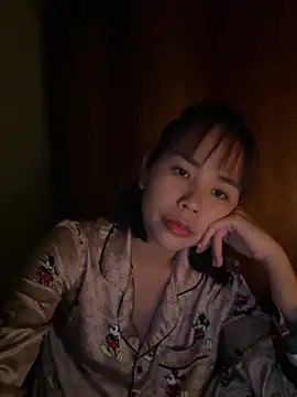 Snapshot of Samsam_567 chatting on 12-17-25, 04:13 Samsam 567 online show from 12-17-25, 04:13