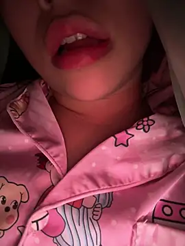 Snapshot of Samsam_567 chatting on 01-07-26, 03:58 Samsam 567 online show from 01-07-26, 03:58