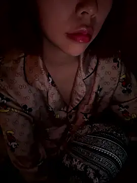 Snapshot of Samsam_567 chatting on 01-14-26, 05:35 Samsam 567 online show from 01-14-26, 05:35