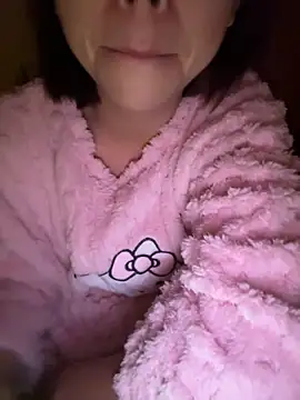 Snapshot of Samsam_567 chatting on 02-02-26, 04:17 Samsam 567 online show from 02-02-26, 04:17