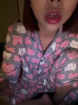 Snapshot of Samsam_567 chatting on 02-05-26, 04:22 Samsam 567 online show from 02-05-26, 04:22