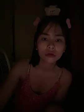 Snapshot of Samsam_567 chatting on 04-13-26, 04:23 Samsam 567 online show from 04-13-26, 04:23