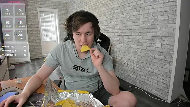 Snapshot of iliaskrislove chatting on 03-03-25, 08:16 iliaskrislove online show from 03-03-25, 08:16