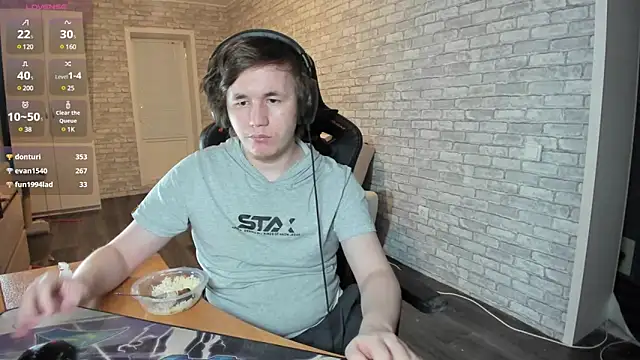 Snapshot of iliaskrislove chatting on 03-03-25, 02:26 iliaskrislove online show from 03-03-25, 02:26