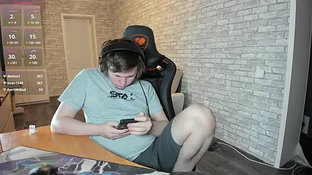 Snapshot of iliaskrislove chatting on 03-03-25, 05:29 iliaskrislove online show from 03-03-25, 05:29