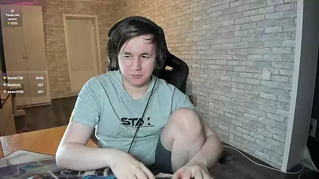 Snapshot of iliaskrislove chatting on 03-05-25, 12:49 iliaskrislove online show from 03-05-25, 12:49