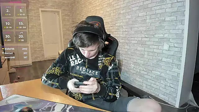 Snapshot of iliaskrislove chatting on 03-07-25, 09:06 iliaskrislove online show from 03-07-25, 09:06