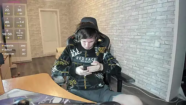 Snapshot of iliaskrislove chatting on 03-08-25, 10:34 iliaskrislove online show from 03-08-25, 10:34