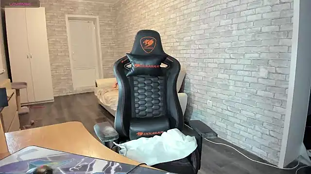 Snapshot of iliaskrislove chatting on 03-10-25, 12:07 iliaskrislove online show from 03-10-25, 12:07