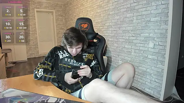 Snapshot of iliaskrislove chatting on 03-14-25, 04:51 iliaskrislove online show from 03-14-25, 04:51