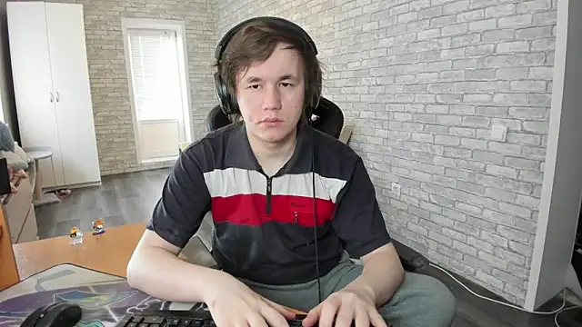 Snapshot of iliaskrislove chatting on 03-21-25, 12:28 iliaskrislove online show from 03-21-25, 12:28