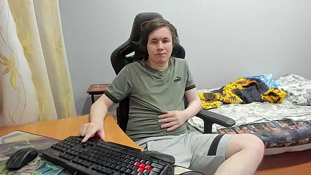 Snapshot of iliaskrislove chatting on 09-09-25, 10:09 iliaskrislove online show from 09-09-25, 10:09