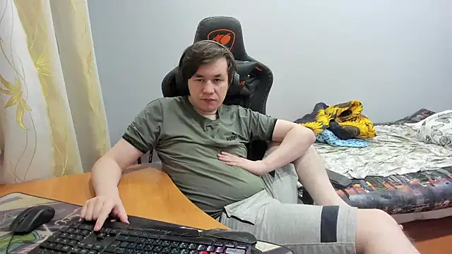 Snapshot of iliaskrislove chatting on 09-12-25, 03:56 iliaskrislove online show from 09-12-25, 03:56