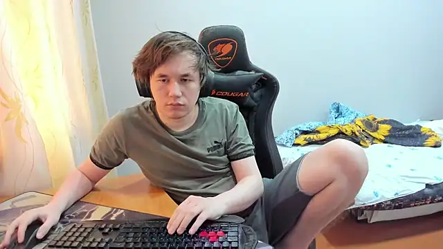 Snapshot of iliaskrislove chatting on 09-20-25, 11:33 iliaskrislove online show from 09-20-25, 11:33