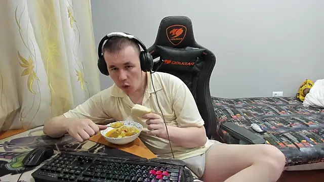 Snapshot of iliaskrislove chatting on 10-05-25, 05:55 iliaskrislove online show from 10-05-25, 05:55