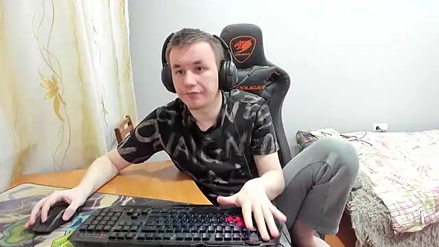 Snapshot of iliaskrislove chatting on 11-04-25, 06:40 iliaskrislove online show from 11-04-25, 06:40