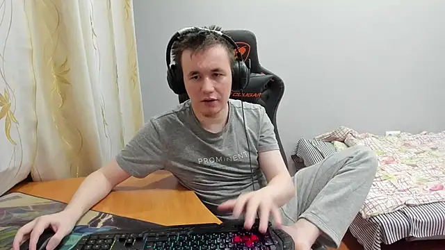 iliaskrislove online show from 11-25-25, 02:39