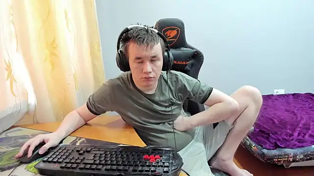 iliaskrislove online show from 12-19-25, 06:20