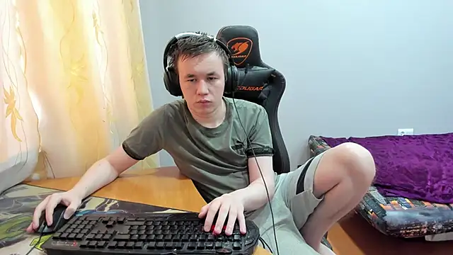 iliaskrislove online show from 12-21-25, 09:05