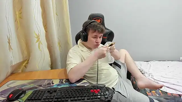 iliaskrislove online show from 05-10-26, 04:45