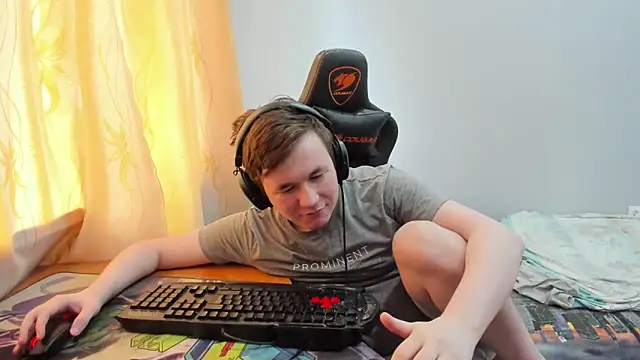 iliaskrislove online show from 06-17-26, 09:23