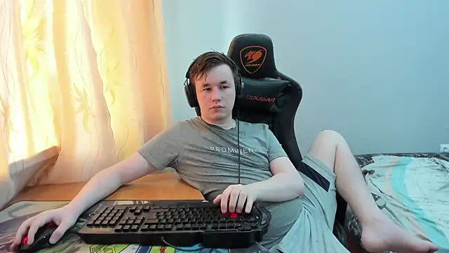 iliaskrislove online show from 06-21-26, 12:08