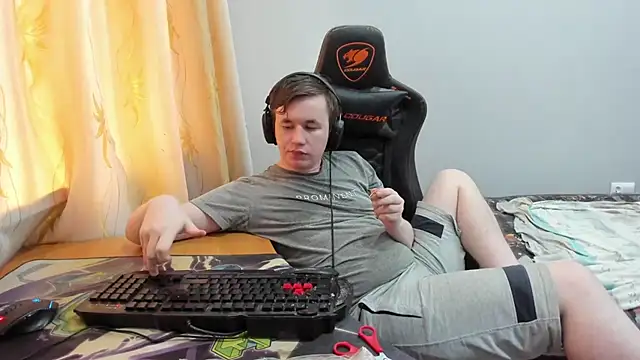 iliaskrislove online show from 06-27-26, 12:22