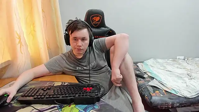 iliaskrislove online show from 06-30-26, 01:39