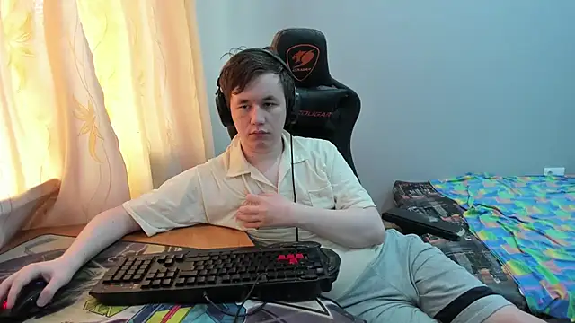 iliaskrislove online show from 07-15-26, 04:29