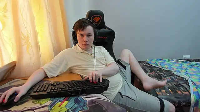 iliaskrislove online show from 07-16-26, 06:19