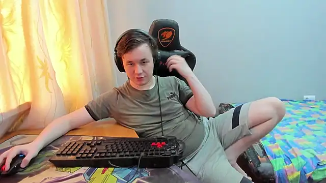 iliaskrislove online show from 07-23-26, 01:08
