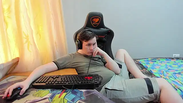 iliaskrislove online show from 07-24-26, 06:33